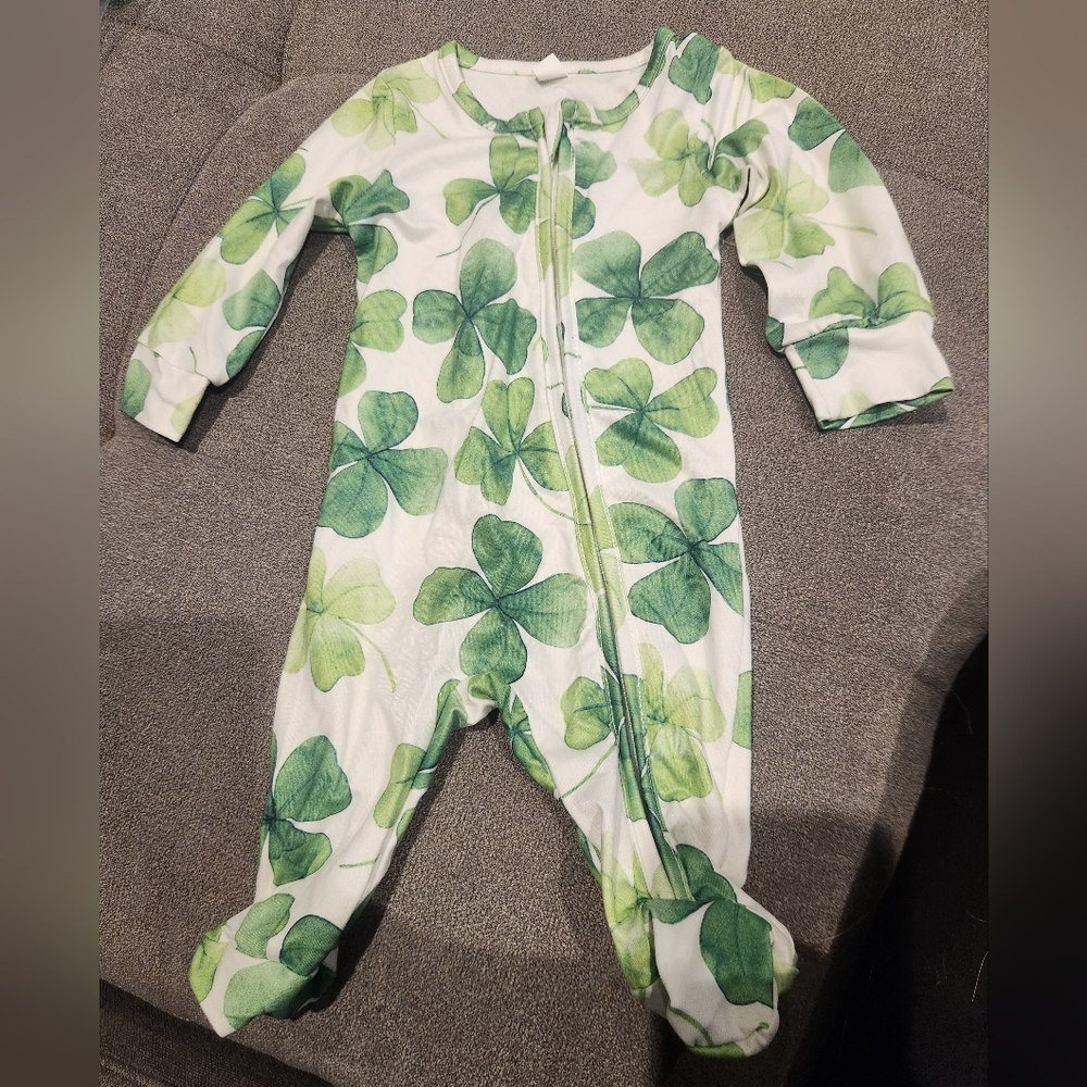 Green Clover Kids Sleeper